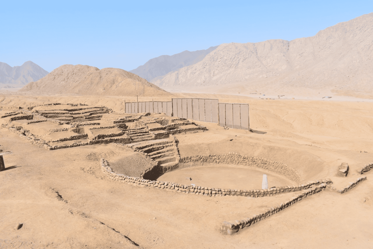 arqueologos-descobrem-penico,-cidade-peruana-de-3.500-anos