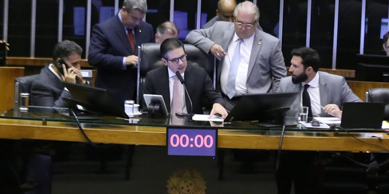 camara-aprova-urgencia-para-proposta-que-reduz-beneficios-fiscais