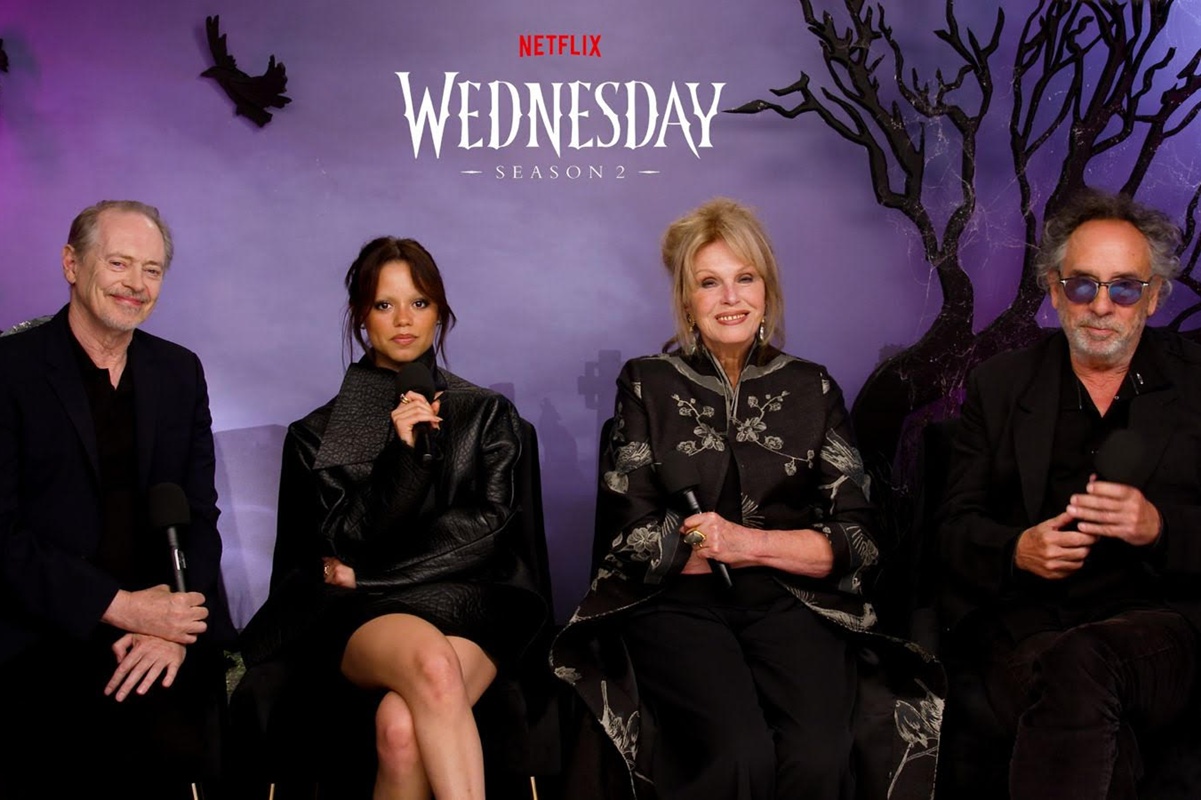 tim-burton-e-jenna-ortega-revelam-segredos-da-2a-temporada-de-wandinha