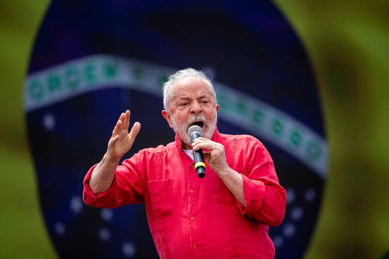 “se-o-pix-tomar-conta-do-mundo,-os-cartoes-vao-sumir”,-diz-lula