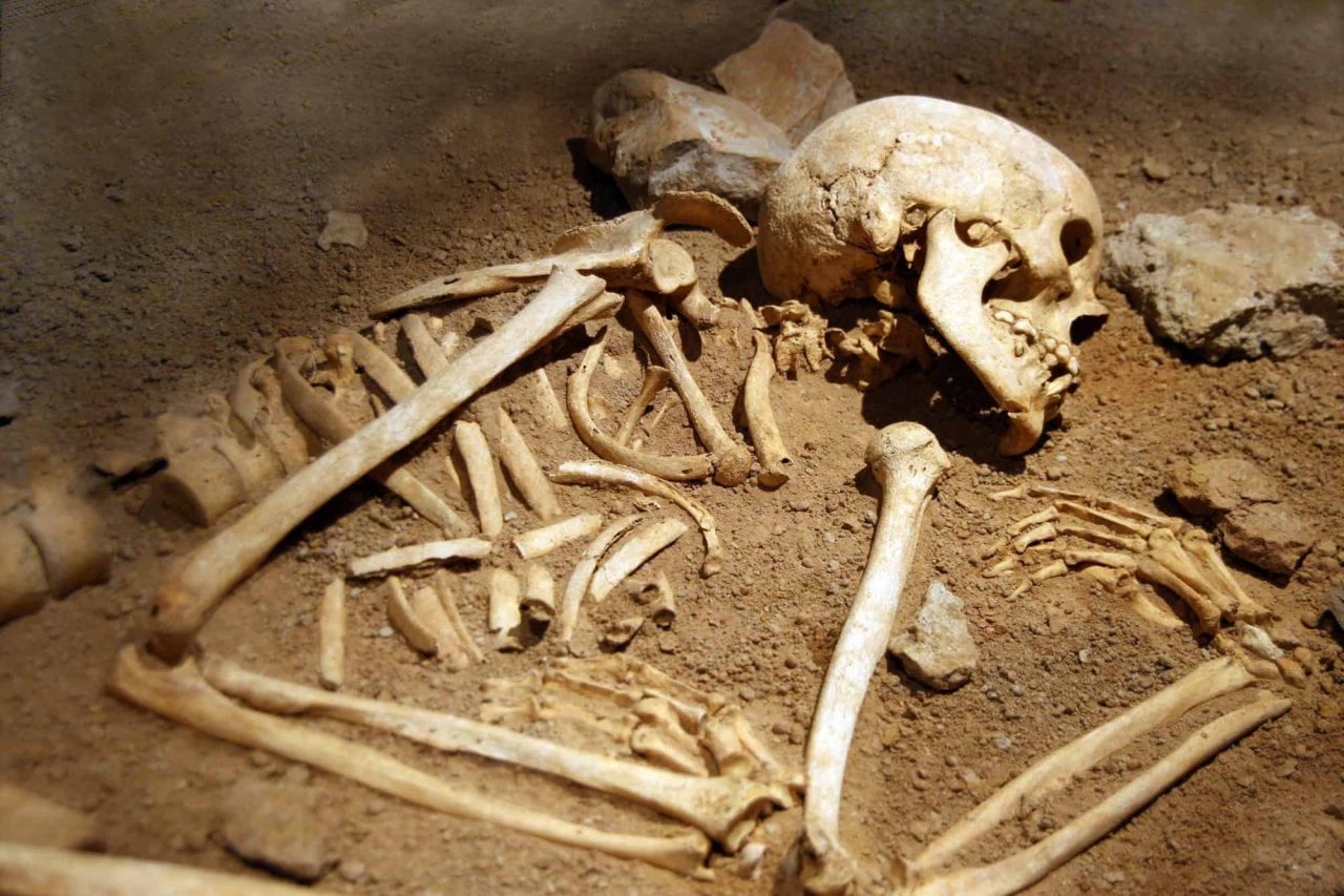 esqueletos-de-1.300-anos-na-inglaterra-tinham-ancestrais-africanos