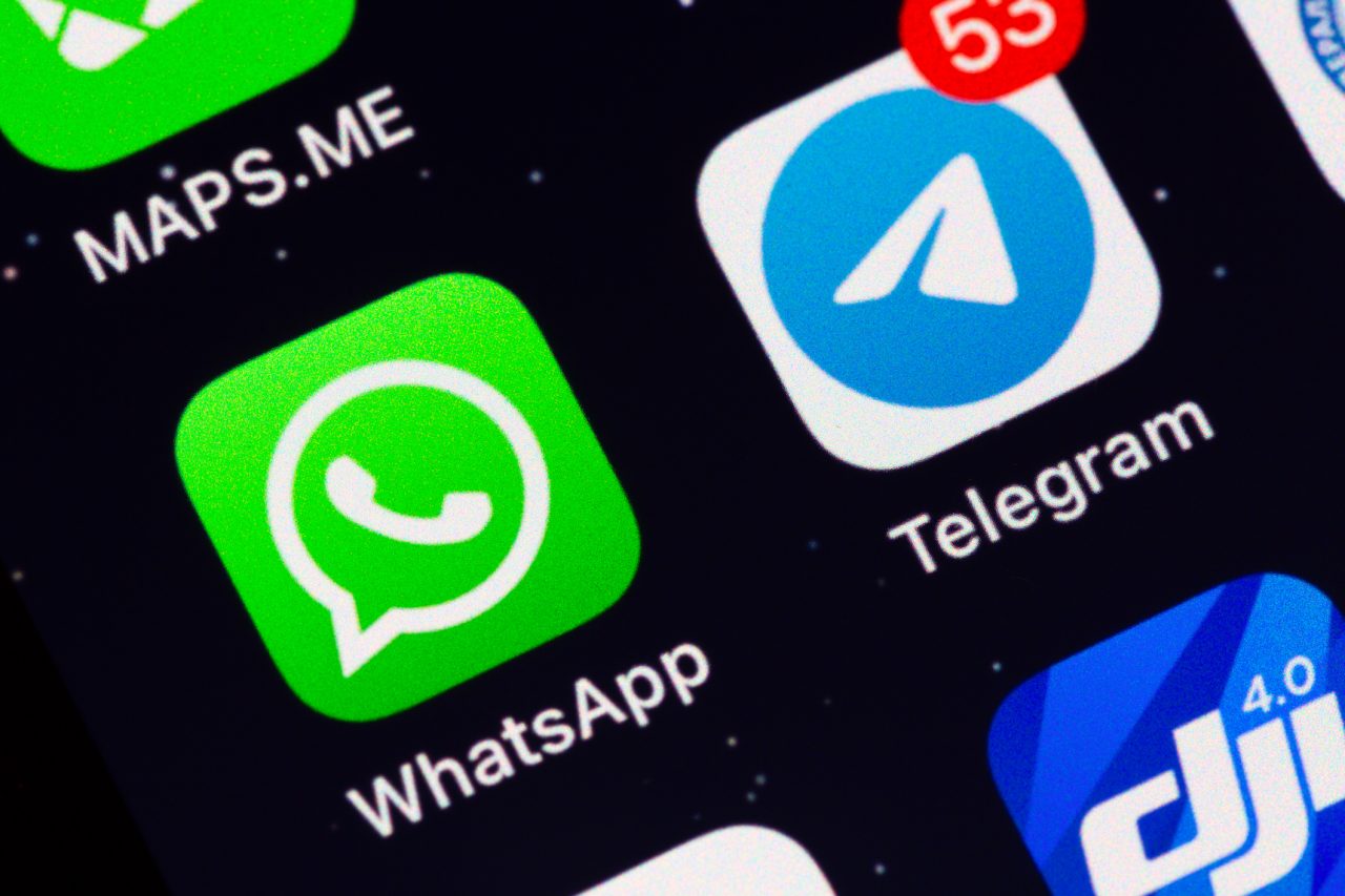 russia-restringe-telegram-e-whatsapp:-“combate-a-criminosos”