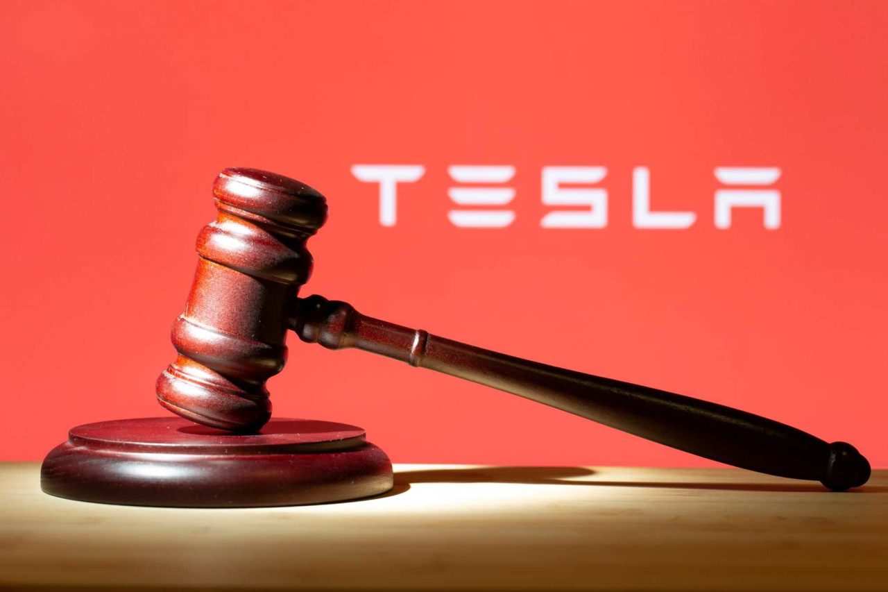 tesla-pode-ir-a-julgamento-por-enganar-motoristas-sobre-direcao-autonoma