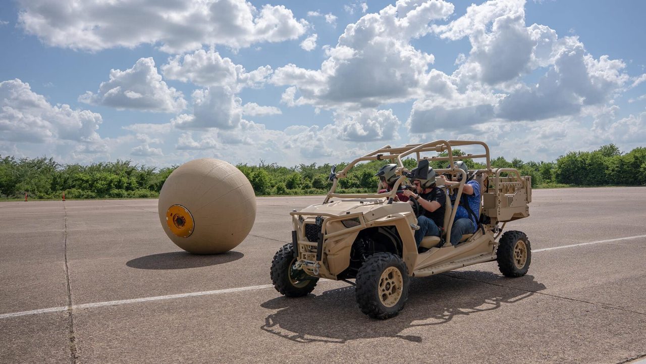 novo-robo-em-formato-de-bola-parece-ter-saido-de-star-wars