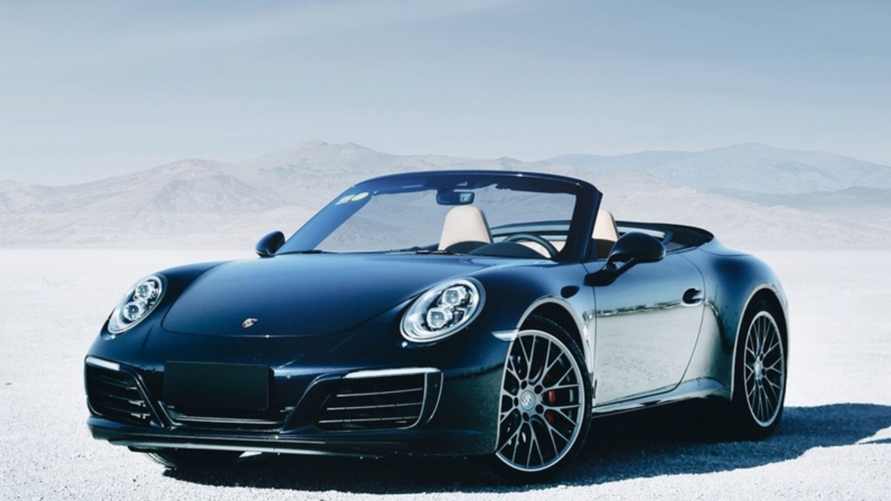 porsche-911-carrera-sc:-conheca-o-automovel-de-luxo-que-o-gato-preto-conduzia-em-um-acidente