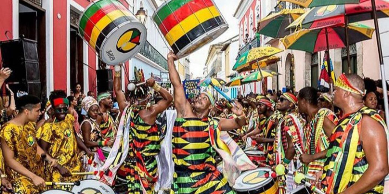 olodum-comandara-a-tradicional-lavagem-de-madeleine,-em-paris