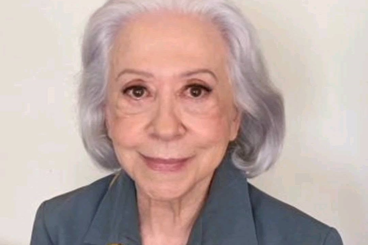 fernanda-montenegro-vira-a-brasilia-com-leitura-de-simone-de-beauvoir