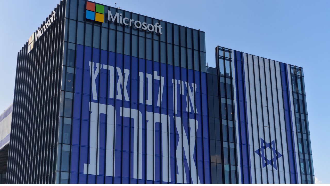 protesto-contra-israel-abala-microsoft:-‘isso-nao-esta-certo’,-diz-presidente