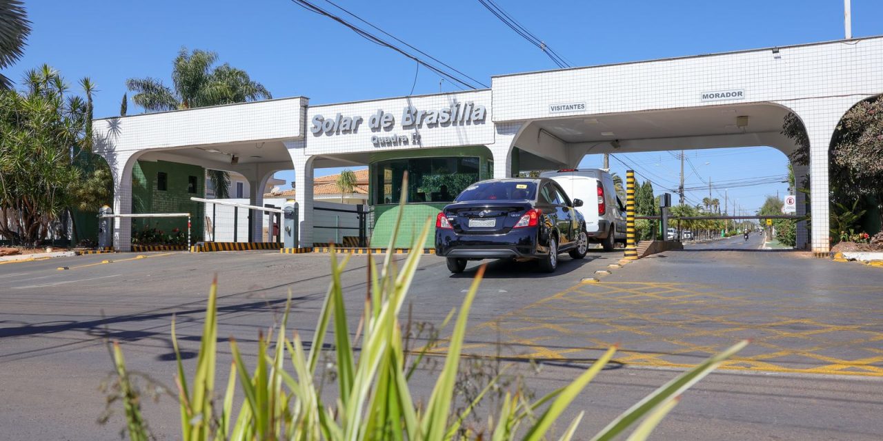 pgr-e-contra-a-presenca-de-agentes-da-pf-dentro-da-casa-de-bolsonaro