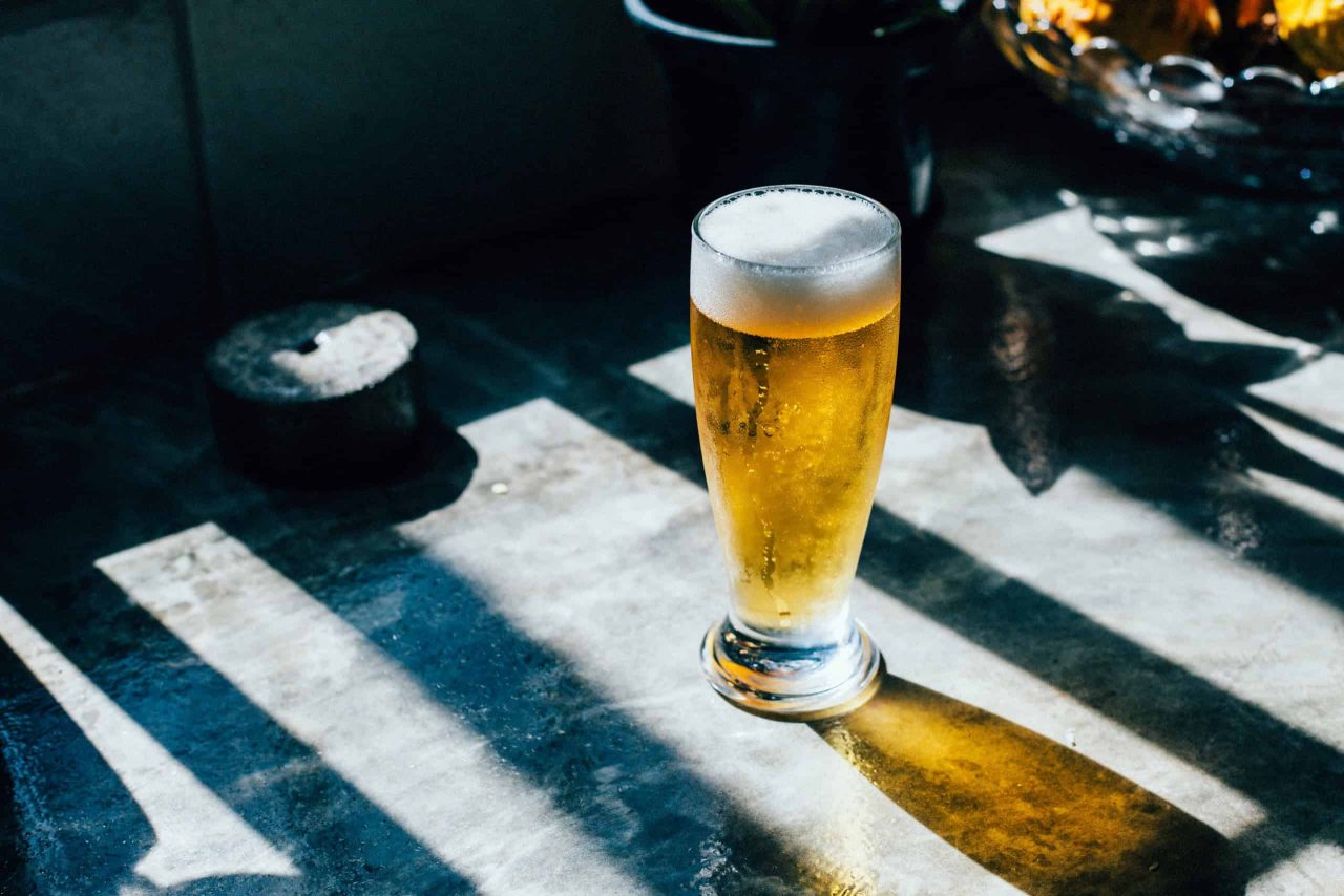 cerveja-2.0:-como-a-inteligencia-artificial-esta-reinventando-o-sabor-da-gelada-do-futuro