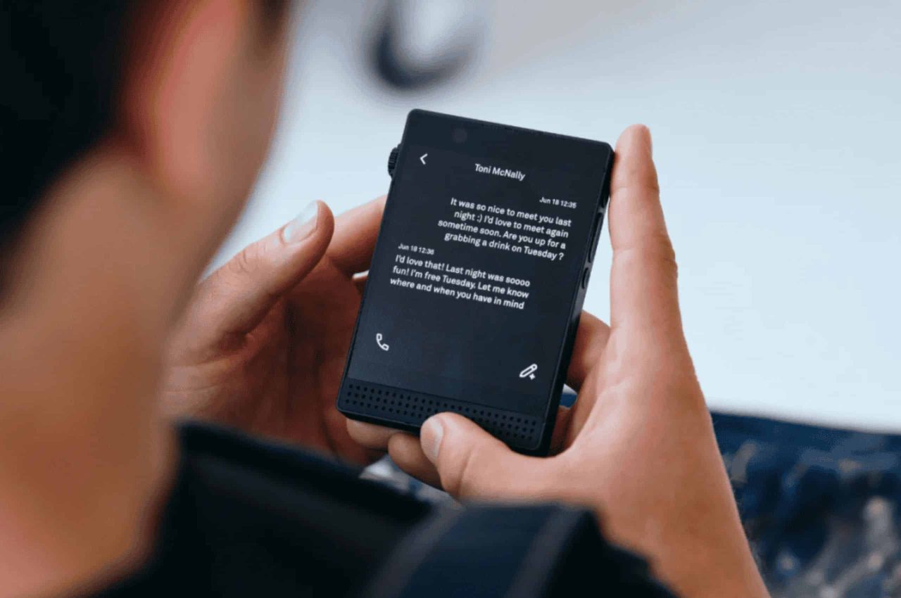 os-5-melhores-dumbphones-para-dar-um-tempo-das-telas-em-2025