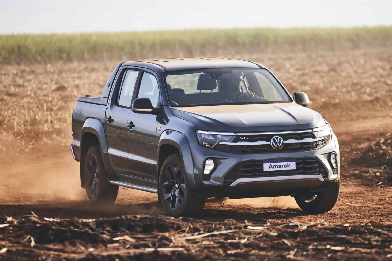 amarok-v6-volta-as-lojas-com-homenagem-a-festa-popular-brasileira