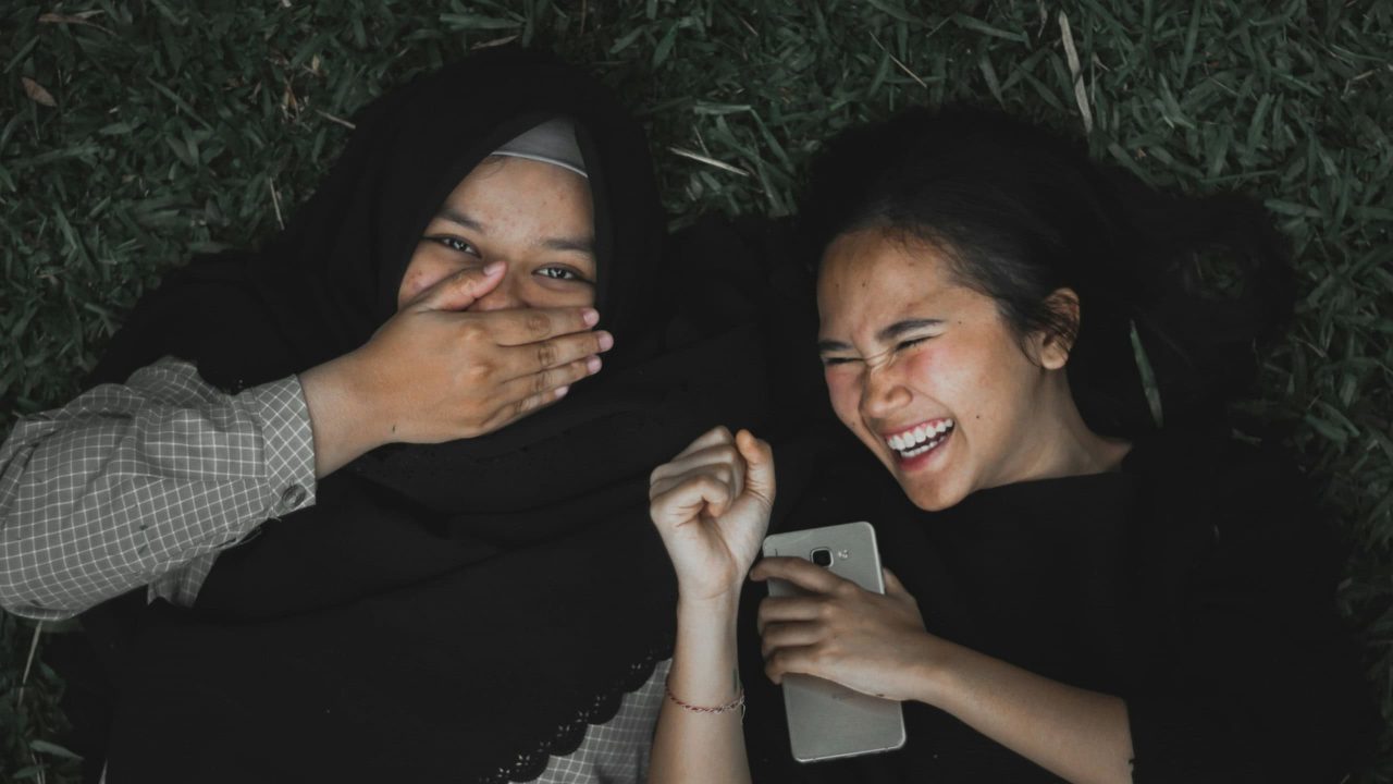 por-que-o-gas-do-riso-nos-faz-rir?-entenda-a-acao-no-corpo-humano