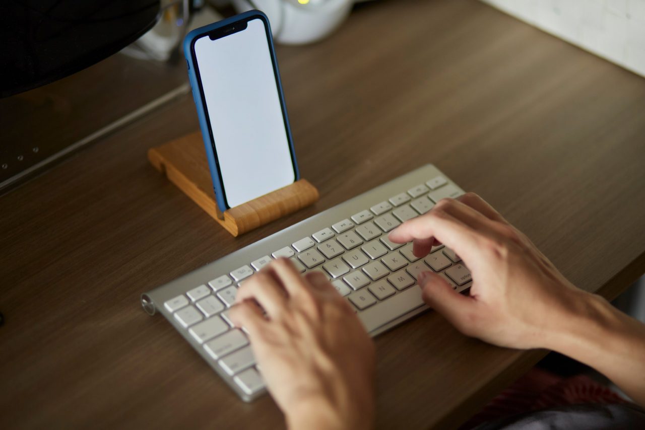 como-conectar-mouse-e-teclado-via-bluetooth-no-celular-android-ou-iphone-(ios)