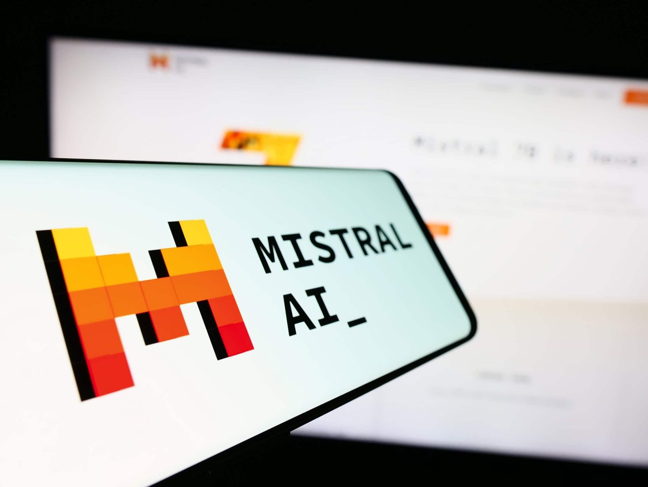 franca-tem-seus-primeiros-bilionarios-da-ia-—-e-eles-sao-da-mistral
