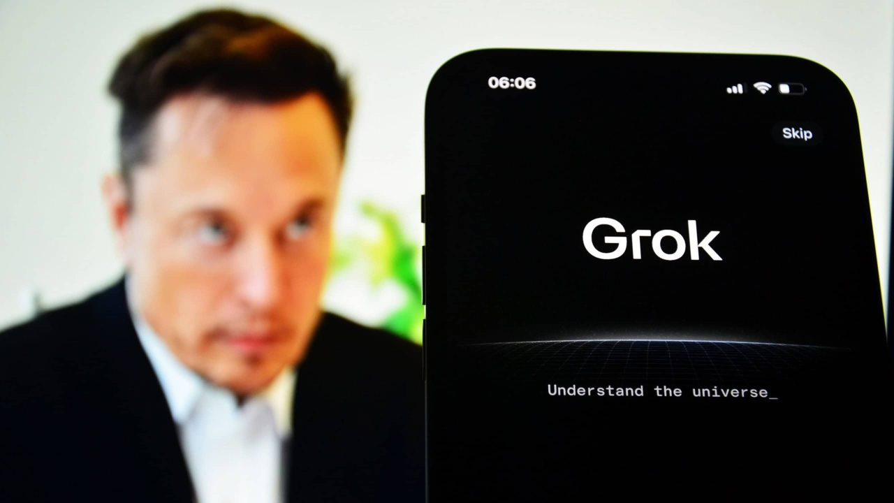 como-demissoes-na-xai-revelam-a-nova-estrategia-de-musk-para-o-grok