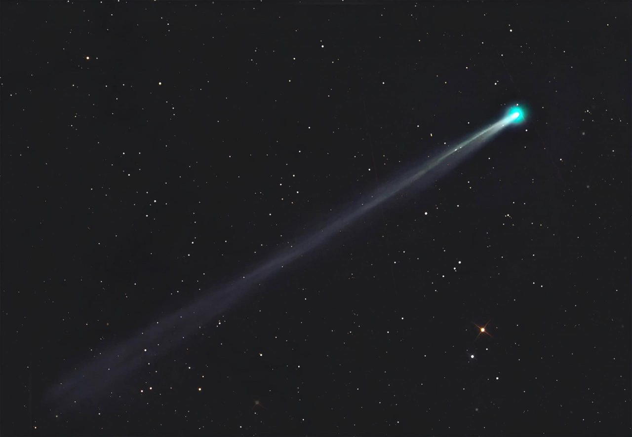 novo-cometa-tem-brilho-triplicado-e-ja-esta-quase-visivel-a-olho-nu