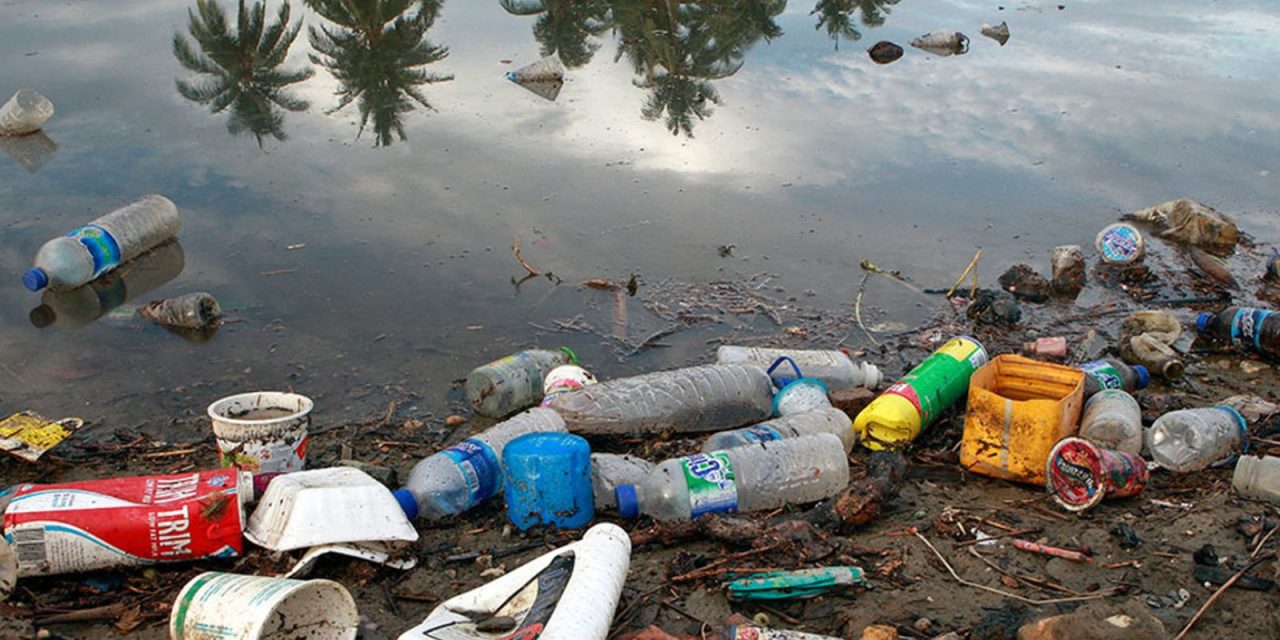 fiocruz-alerta-para-contaminacao-da-amazonia-por-plasticos
