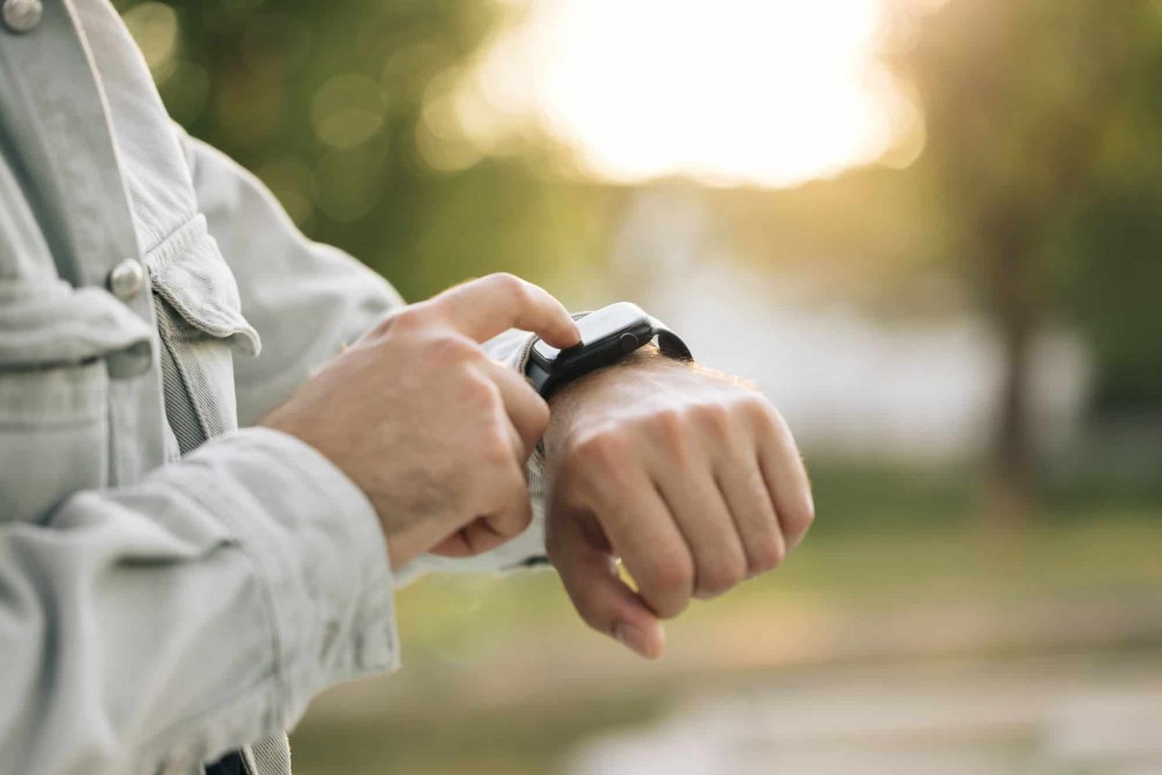 watchos-26:-apple-watch-ganha-design-liquid-glass-e-novas-funcoes