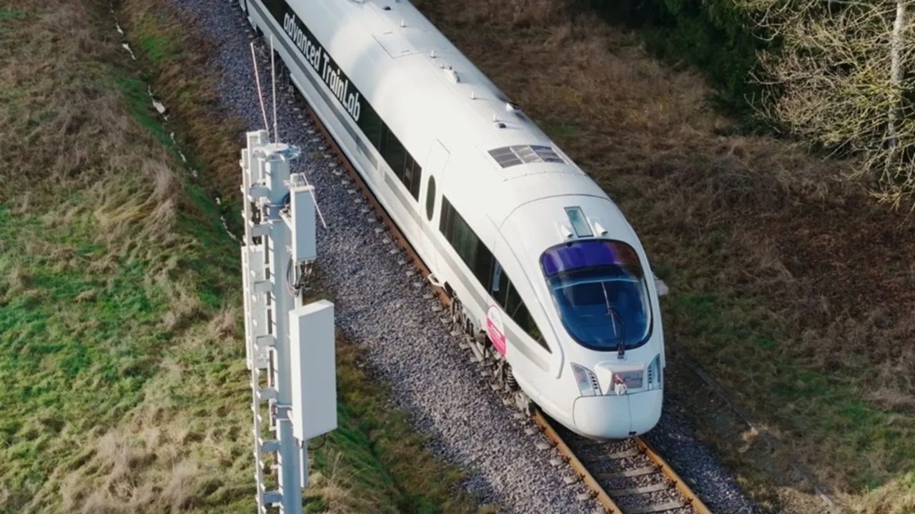 primeira-ferrovia-5g-do-mundo-entra-em-operacao