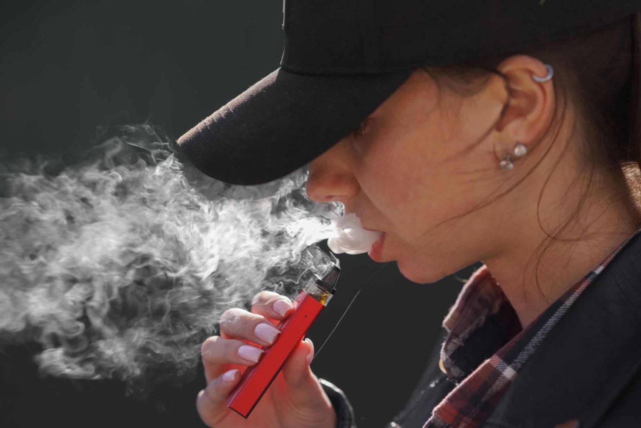 cigarros-eletronicos-aumentam-risco-de-diabetes,-revela-estudo