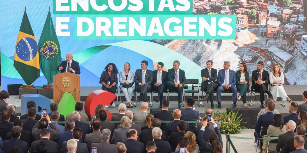 governo-anuncia-r$-11,7-bilhoes-do-novo-pac-para-drenagem-e-encostas