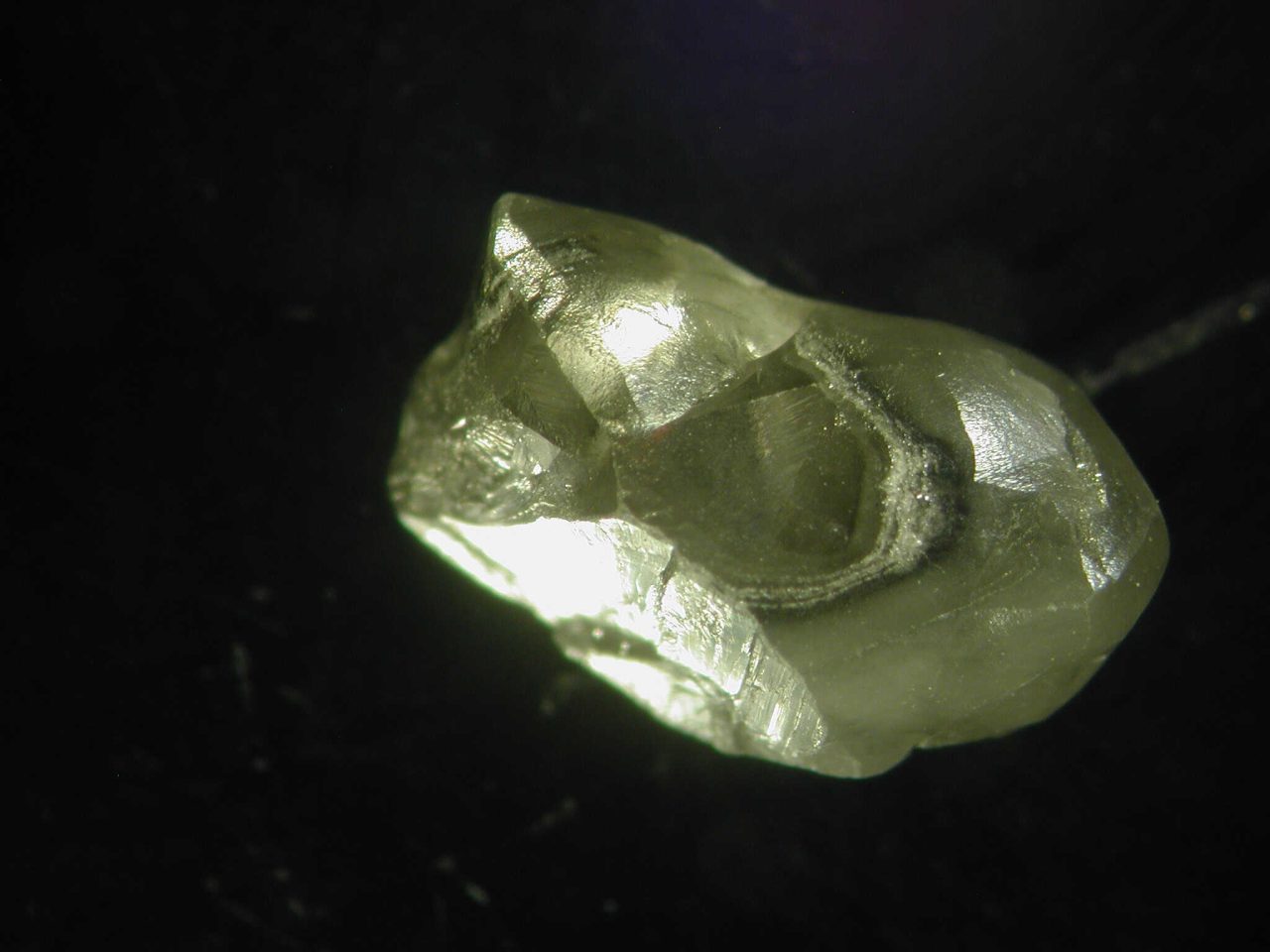 diamantes-revelam-quimica-oculta-nas-profundezas-da-terra