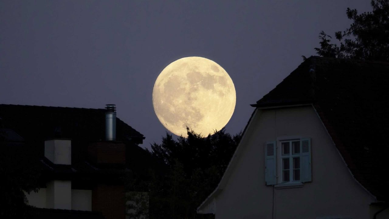 agua-na-lua:-missao-chinesa-chang’e-6-revela-presenca-no-solo-lunar