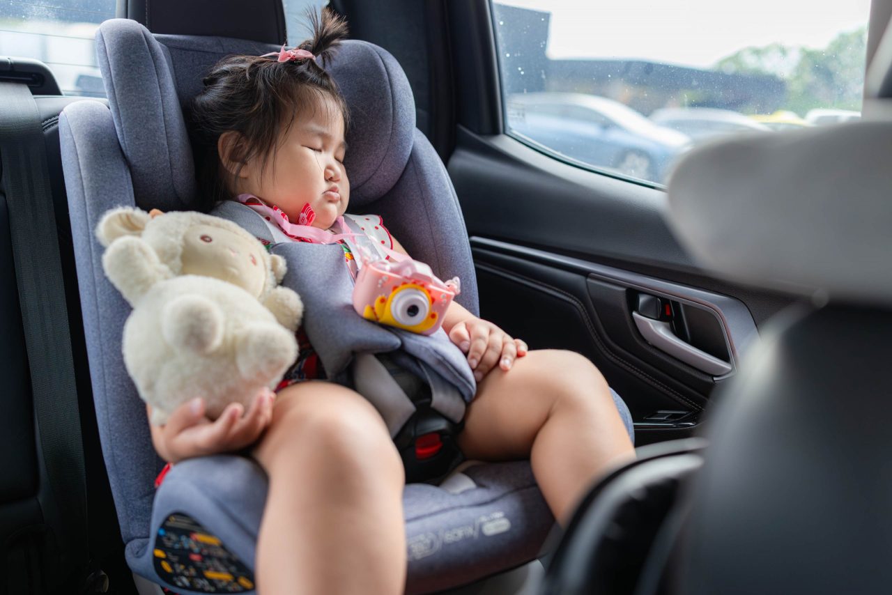 4-cadeirinhas-de-carro-para-transportar-bebes-e-criancas-com-seguranca