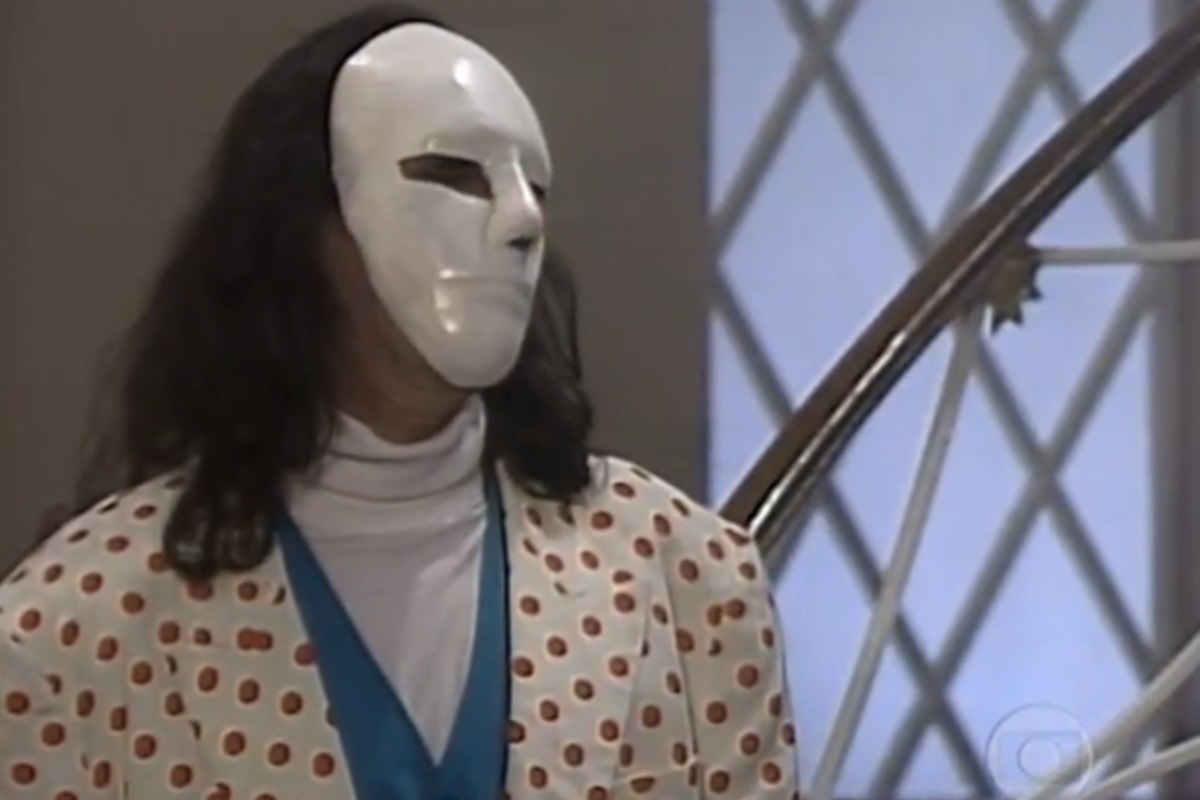 o-triste-fim-de-adonai,-o-mascarado-de-a-viagem