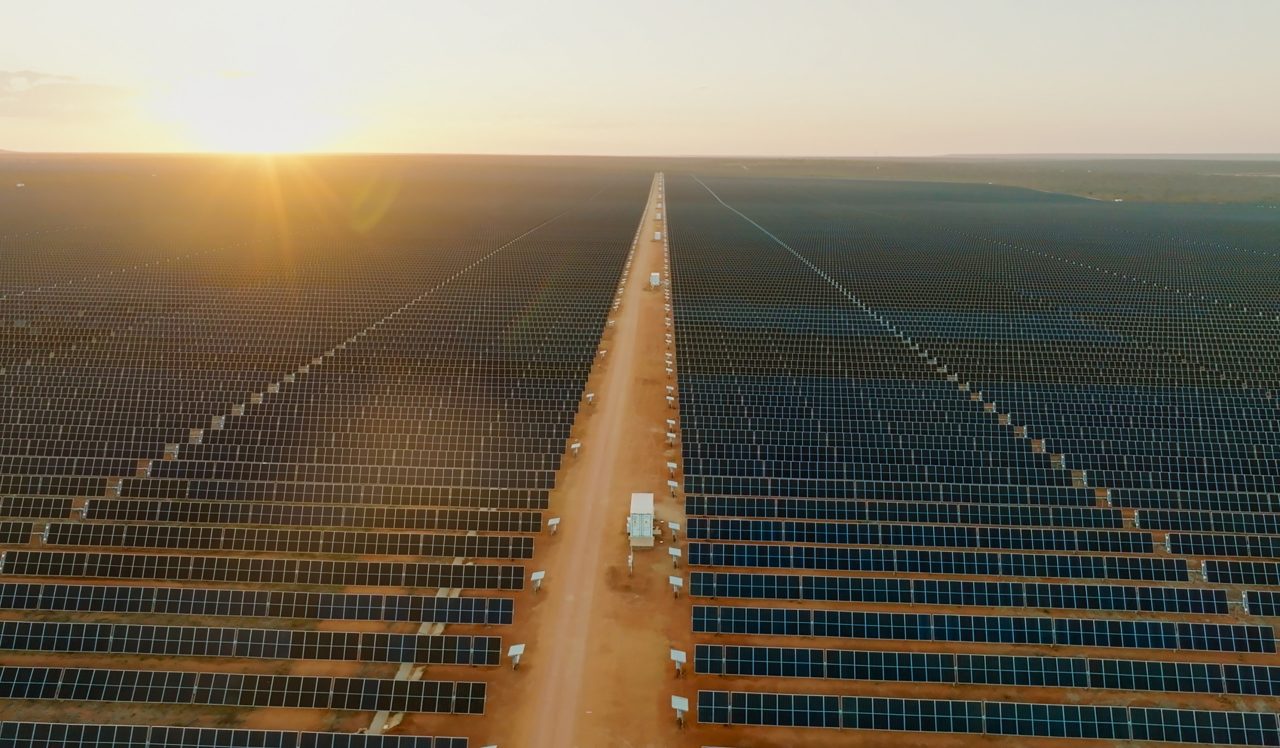 megausina-solar-confirma-protagonismo-do-brasil-em-energia-limpa