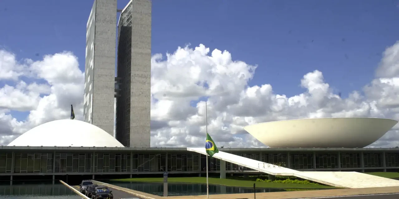 camara-aprova-urgencia-para-oito-projetos-sobre-seguranca-publica