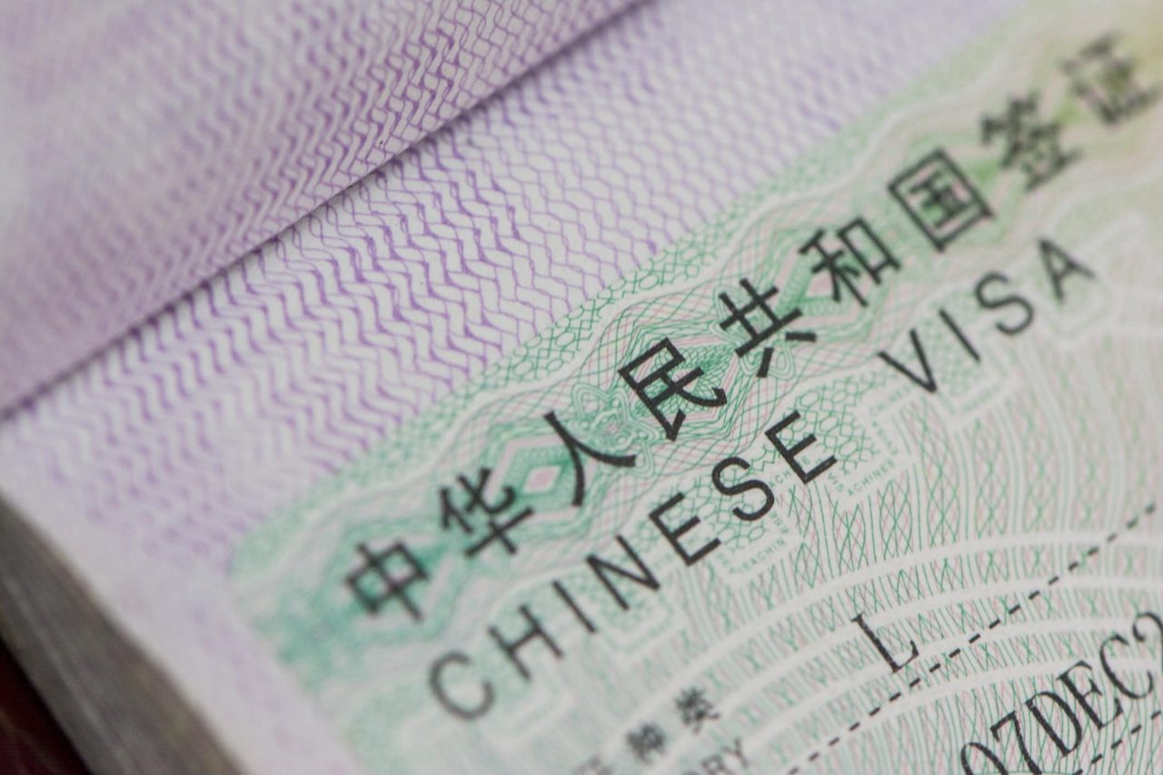chineses-reagem-a-criacao-do-visto-k-em-resposta-aos-eua