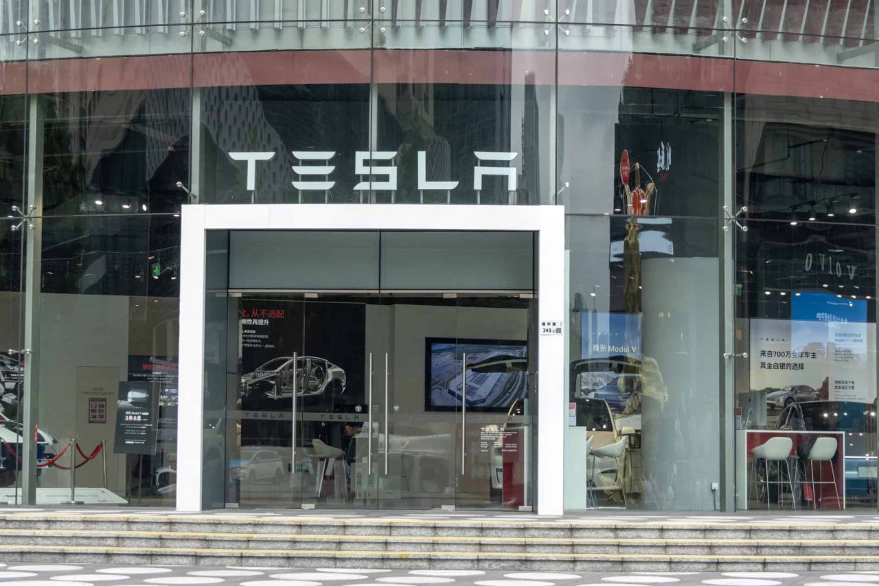 tesla-desperta-curiosidade-com-teaser-misterioso;-assista
