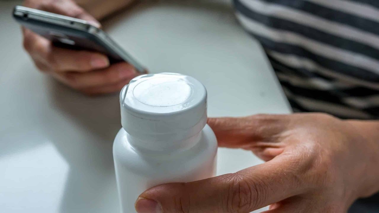 fomepizol:-o-que-e-e-como-funciona-o-antidoto-do-metanol