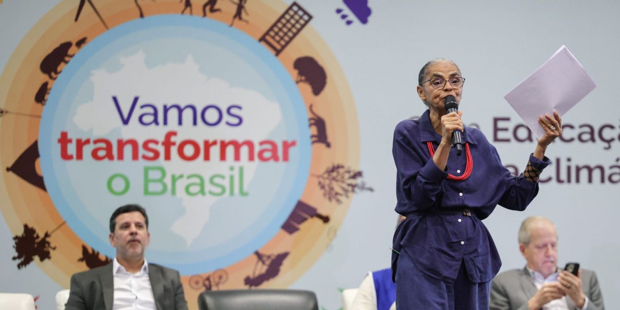 em-conferencia,-jovens-debatem-propostas-para-levar-a-cop30