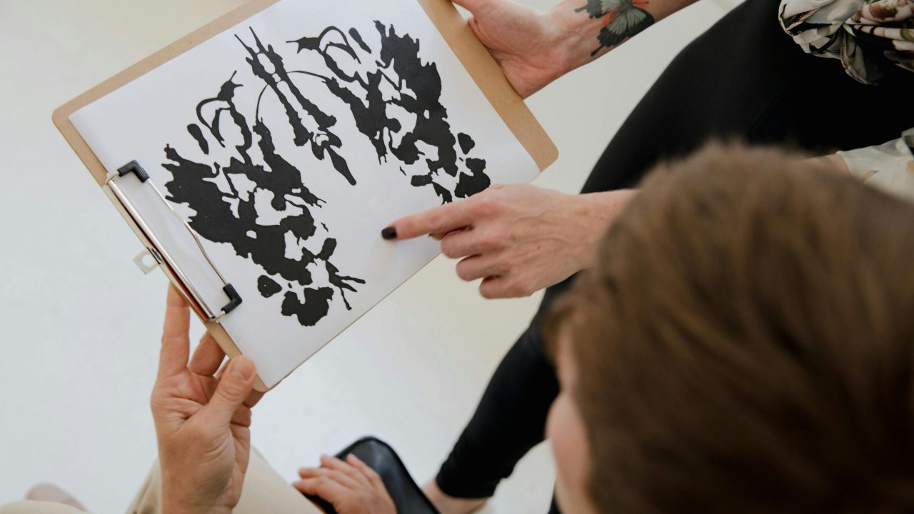 o-que-e-o-teste-de-rorschach?-veja-o-que-diz-a-psicologia