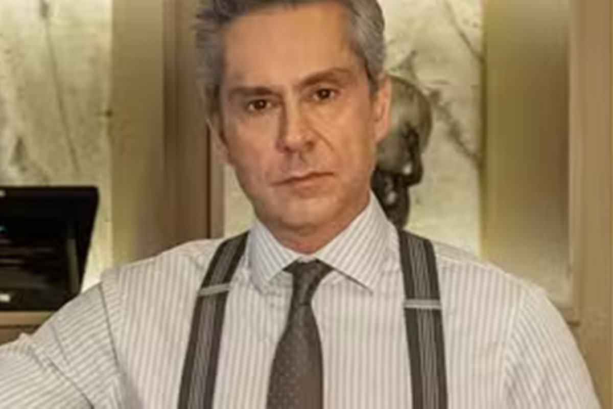 personagem-assume-redias-e-derruba-marco-aurelio-em-vale-tudo