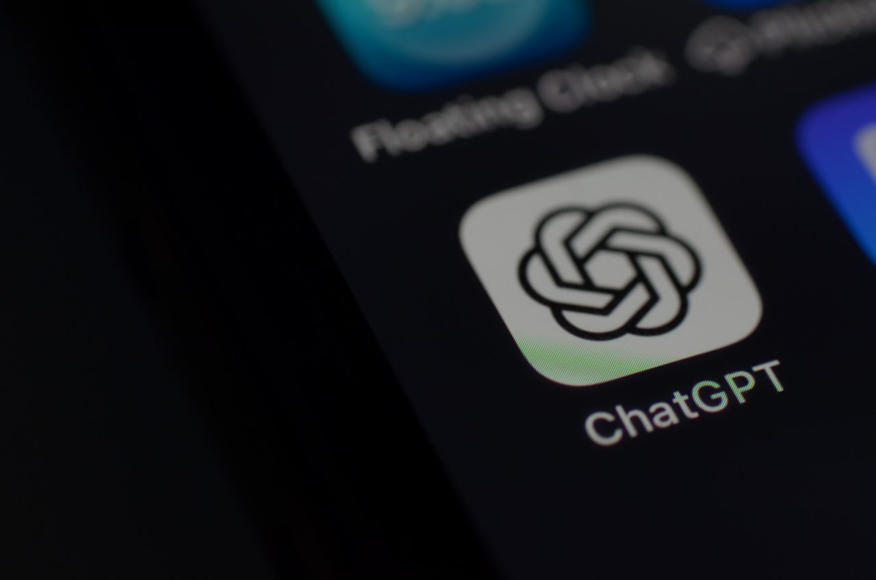 openai-tenta-reduzir-vies-politico-no-chatgpt-e-promete-modelo-mais-neutro