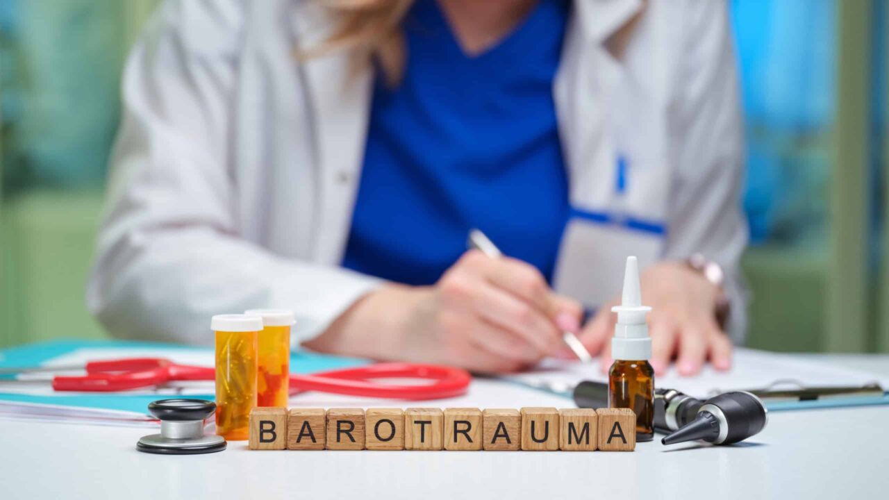 o-que-e-barotrauma?-entenda-a-relacao-entre-mergulhadores-e-passageiros-de-aviao