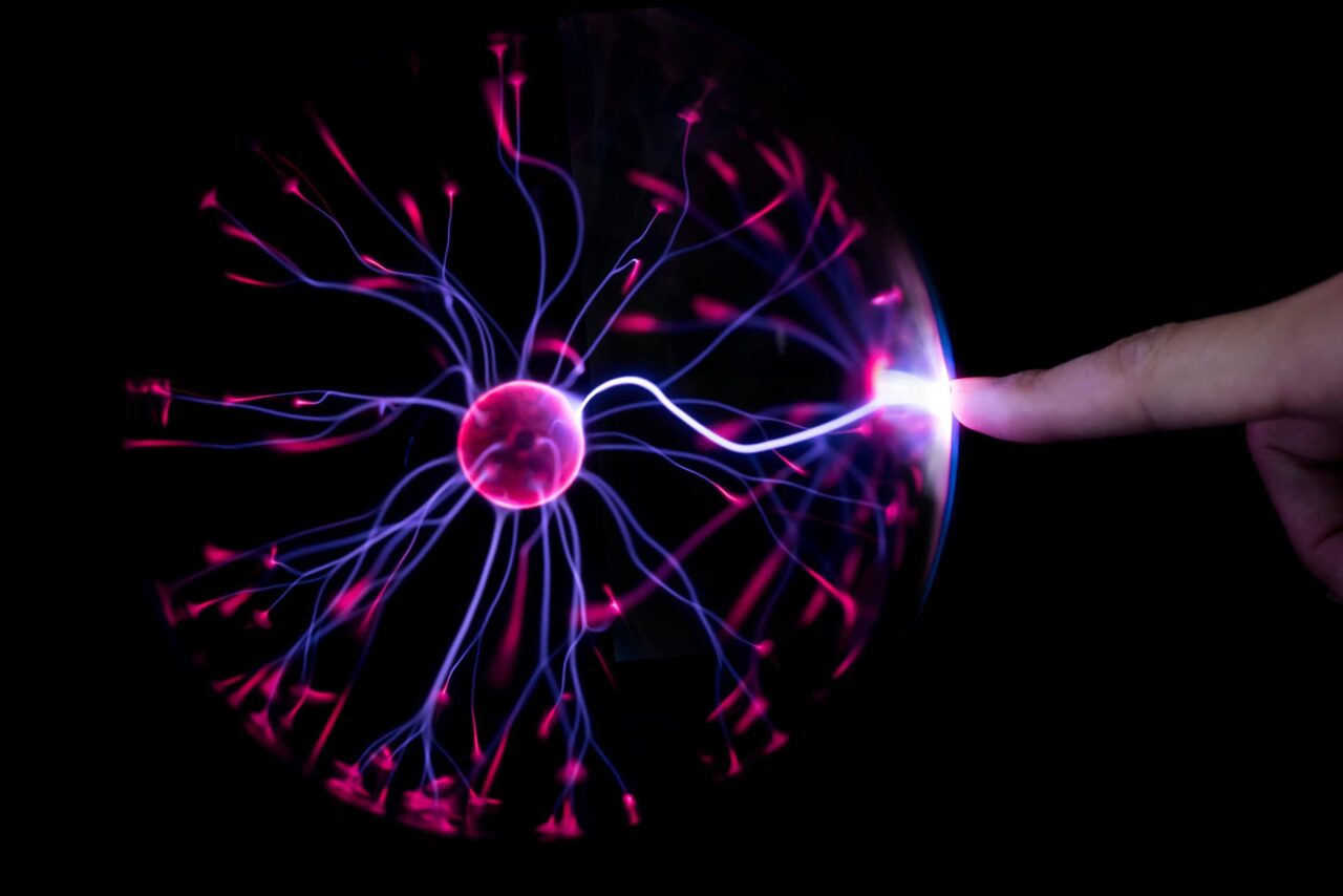 o-que-e-o-plasma?-entenda-o-quarto-estado-da-materia