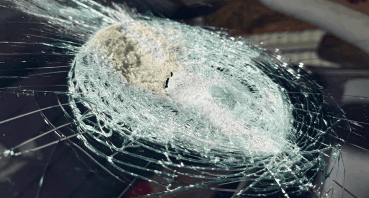 australia:-tesla-em-movimento-pode-ter-sido-atingido-por-um…-meteorito!