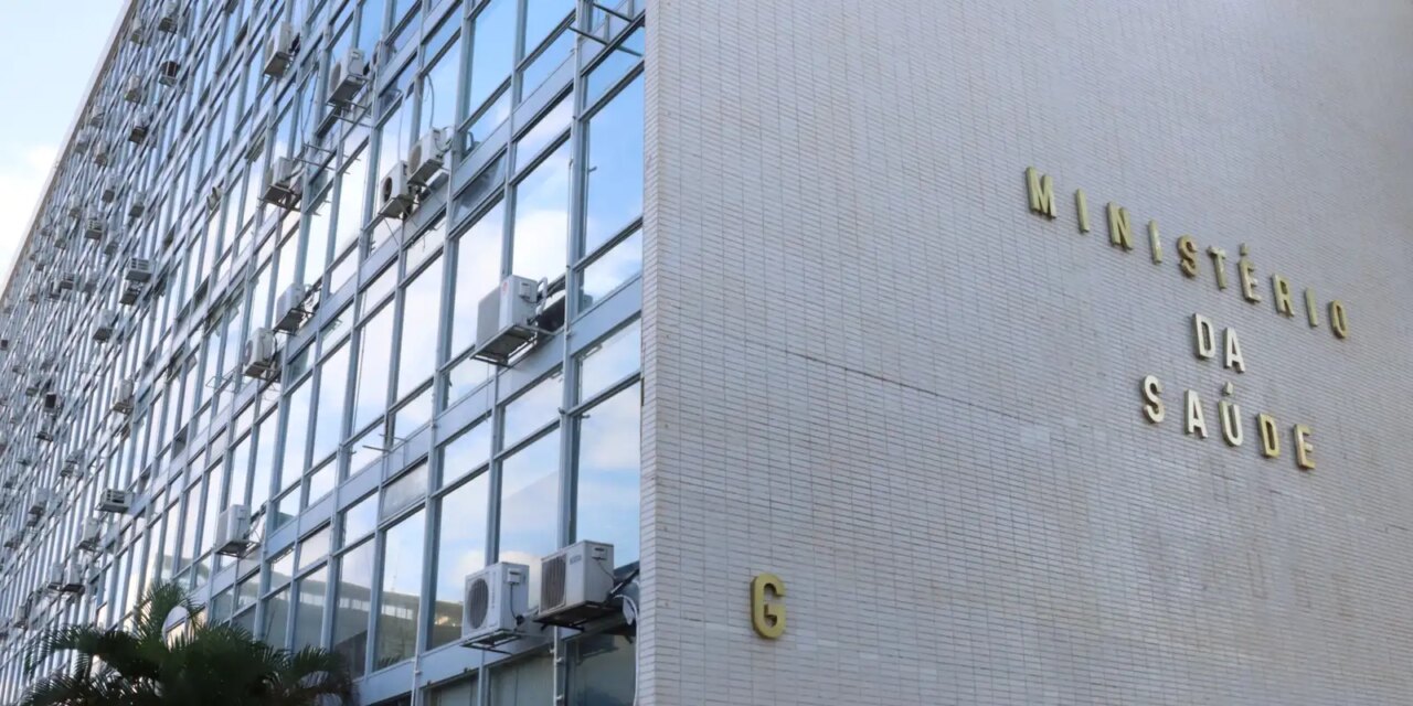 cancer-de-prostata:-atendimento-aumenta-32%-em-homens-com-ate-49-anos