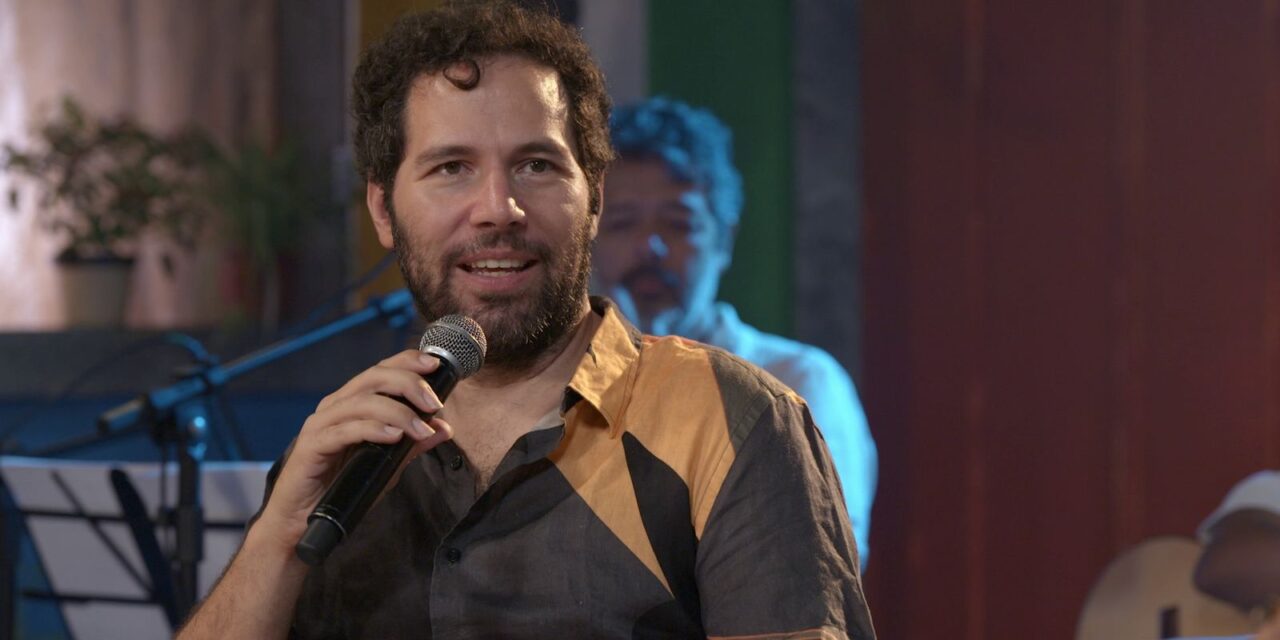 tv-brasil-exibe-tributo-a-paulinho-da-viola-no-samba-da-gamboa