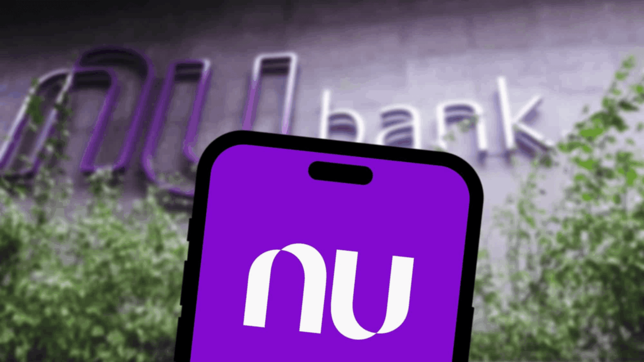 nubank-demitiu-funcionarios-por-discordarem-do-trabalho-hibrido?-entenda-o-que-aconteceu