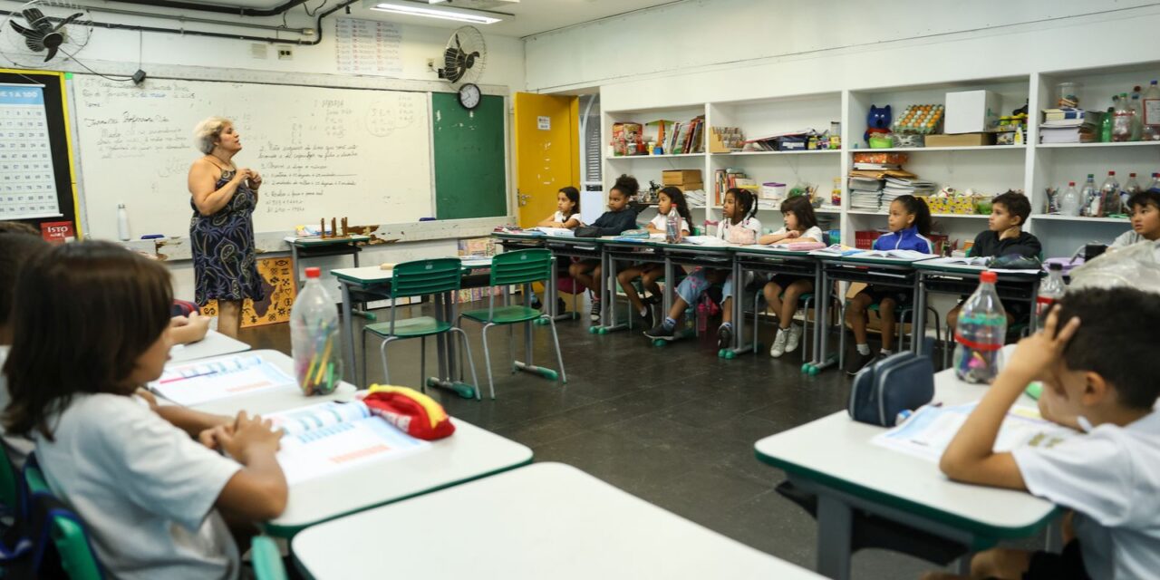 stf-analisa-se-recreio-integra-jornada-de-trabalho-de-professores