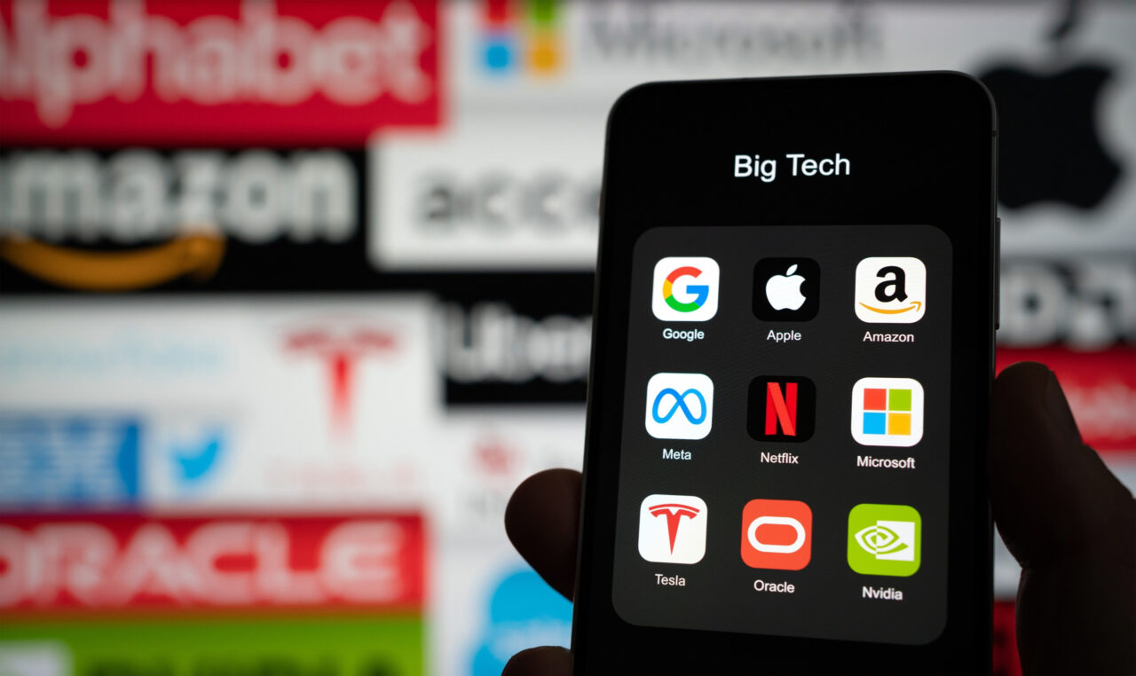 big-techs-lucram-com-ia-enquanto-openai-e-anthropic-enfrentam-rombo-financeiro