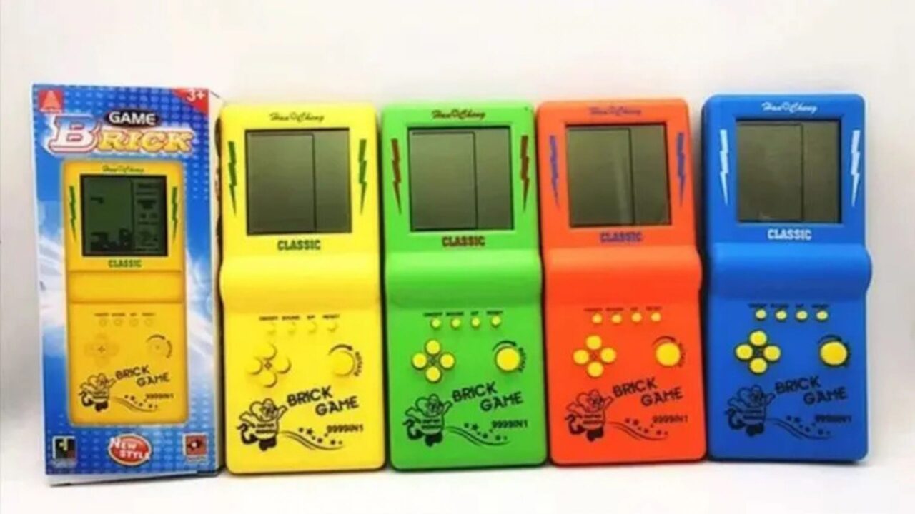 9-brinquedos-que-estavam-na-moda-no-passado-e-hoje-deixam-saudade