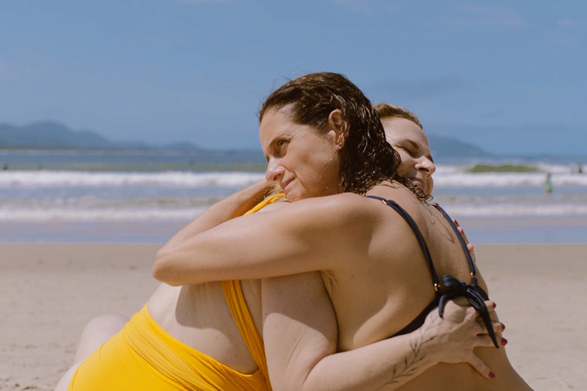 livros-restantes:-filme-reflete-sobre-a-vida-da-mulher-apos-os-50-anos