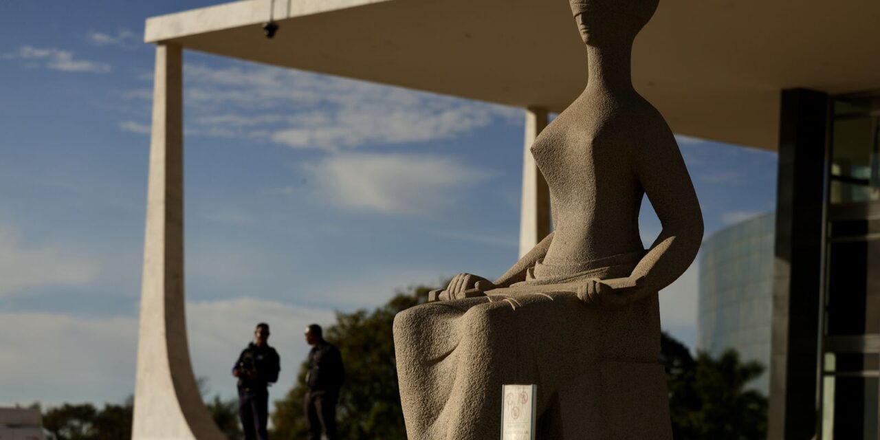 stf-determina-execucao-das-penas-de-bolsonaro-e-mais-reus-do-nucleo-1